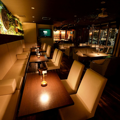 カウンター席×4