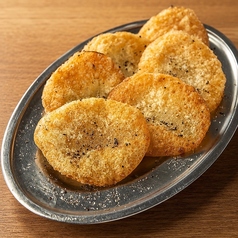 餃子の皮せんべい