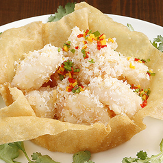 エビのココナッツ衣揚げ