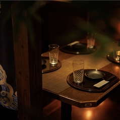 団体様のご利用にも最適です。洗練された空間は、優しく灯る間接照明が印象的な個室席です。個室席のご予約はお早めに！人数に合わせたお席をご提案させていただきます。(武蔵小杉/牛タン/居酒屋/食べ放題/飲み放題/完全個室/焼き鳥/おでん)