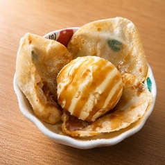 パリパリ餃子の皮添えアイス
