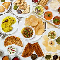 人気のアジアン・エスニック料理を楽しめます！