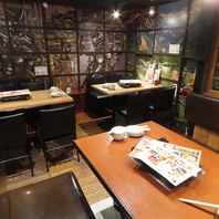 遊び心ある店内は各種宴会にピッタリ◎