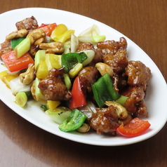 鶏もも肉カシューナッツ炒め