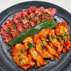 30年の味。厳選肉と店主秘伝のタレ