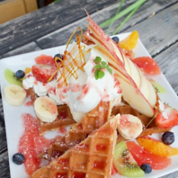 富山県産の小麦「ゆきちから」を使用したワッフル♪