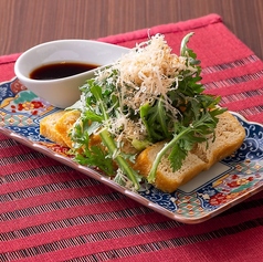 香ばし厚揚げの春菊サラダ