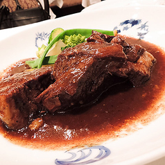 和牛スネ肉のペポーゾ