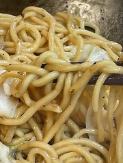 ミックス塩焼きそば(海老・いか・豚・げそ)