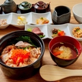 料理メニュー写真&nbsp;炙りサーモンいくら御膳