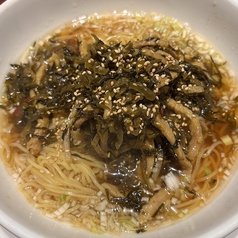 豚肉細切りと高菜そば