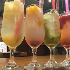 まぐろ 和牛 SAKE バルミチのコース写真