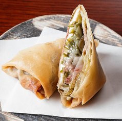 和牛と万願寺ししとうの春巻き