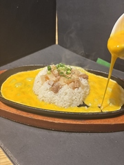 自分で仕上げる鉄板飯