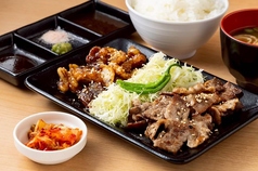 牛カルビ＆ミックスホルモン定食　M