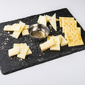 料理メニュー写真 4種のチーズの盛り合わせ