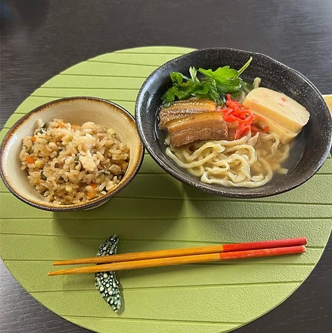 無添加にこだわった沖縄そばがお楽しみいただけます！