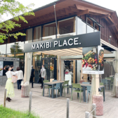 天王寺駅から徒歩3分『てんしば』内でアクセス◎。入り口すぐの大きな"MAKIBI PLACE"のロゴが目印