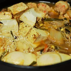 絶品！とり鍋味噌鍋や味噌唐揚げ。の写真