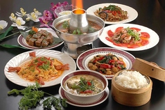 タイ料理専門店 サワデーすみ芳 栄店の特集写真