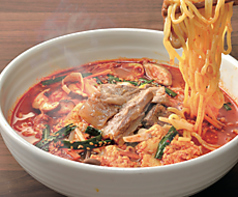 カルビうどん・カルビ拉麺(中)