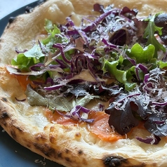 ピッツァ・サルモーネ