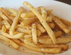 "フレンチフライ 黒トリュフバターFrench Fries with Black Truffle Butter"