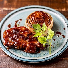 旨味引き出す香ばしいグリルと彩り前菜のこだわり