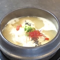 料理メニュー写真&nbsp;rich samgyetang(6種類のおかず付き)