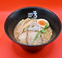 各種ラーメンは細部にまでこだわった珠玉の一杯！