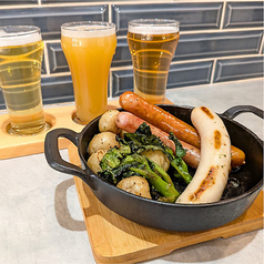 ソーセージ盛り合わせ