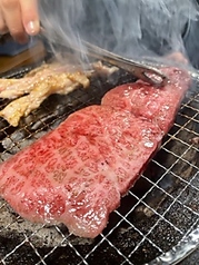 【厳選された黒毛和牛】