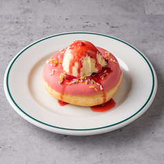 アメリカンドーナッツサンデー【チョコレート または ベリー】