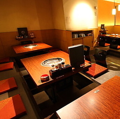 炭火焼肉 一升びん 名古屋ラシック店の特集写真