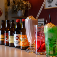 店内手作りデザート＆シェイク◎希少なクラフトビールも