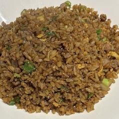 黒チャーハン