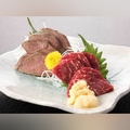 料理メニュー写真&nbsp;特選馬刺と鹿肉の盛合せ