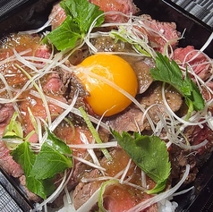 肉彩 かくれ庭のおすすめランチ2