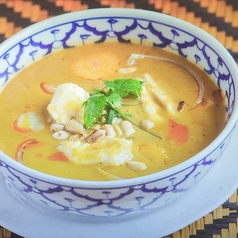 鶏マッサマンカレー