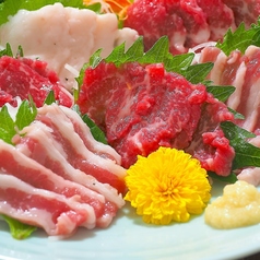 個室居酒屋　極上馬刺しともつ鍋　縁や　熊本下通店の特集写真