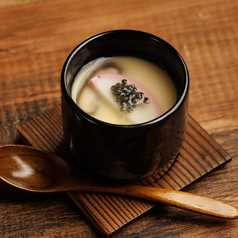 出汁が決め手!茶碗蒸し キャビアのせ