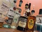 様々なリキュールもご用意しております。お酒好きの方にもってこいなお店です。