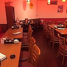 ＜テーブル席＞4名様・6名様・8名様用のテーブル席を多数設置しております！ご利用人数に合わせてお席をご案内致します！会社宴会・歓迎会・忘年会等、あらゆる宴会シーンに対応致しますので、是非一度お越しください！