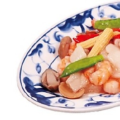 キヌガサ茸と海老の炒め