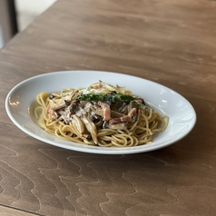 アスパラとベーコンとキノコ 特製醤油生クリーム