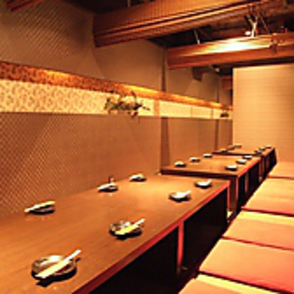 名駅で呑むなら。会社での宴会にも対応できる完全個室。ご用意できます。