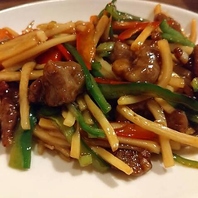 《逸品ぞろい》もつ料理専門店ならではの珍しいお料理