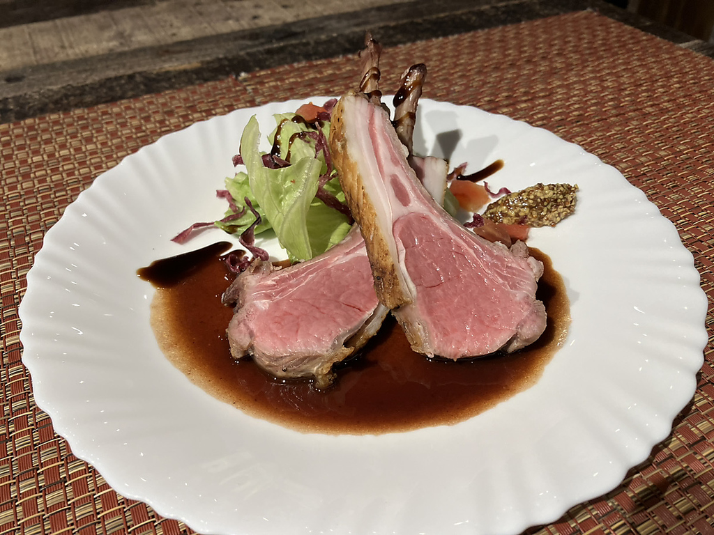 VINOの写真ギャラリー