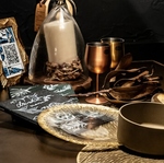 ちょっと奥まったテーブル席にはゆったりソファ席もあり♪女子会や宴会にもピッタリ☆