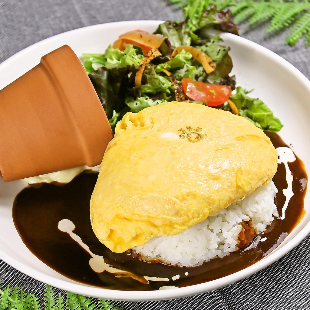 新鮮な食材を使った料理が多数登場！見た目も華やかで、SNS映えする料理！心もお腹も満たされます♪